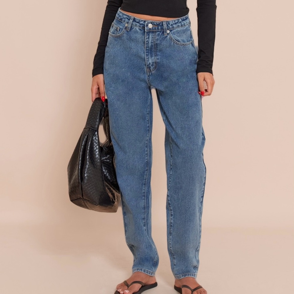 PrettyLittleThing high waisted mom jeans